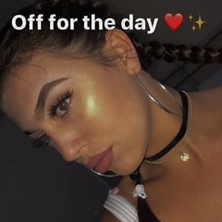 Profile Picture of Nelly Grant (@nelly.grant.52) on Facebook