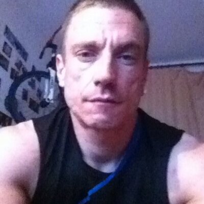 Profile Picture of David Pause (@dizeedave1) on Twitter