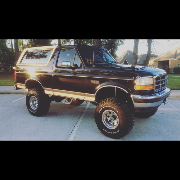 Profile Picture of Garrett Brindamour (@g_brindamour) on Poshmark