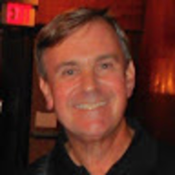 Profile Picture of George Pasterak (@gpasterak) on Poshmark