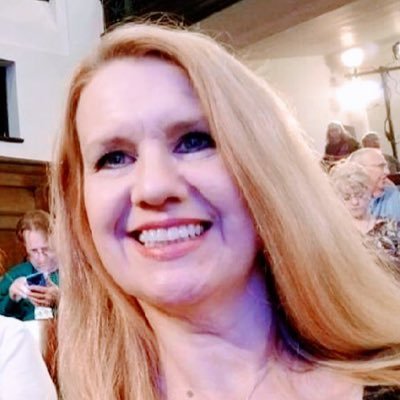 Profile Picture of Susan C McKnight (@SusanCMcKnight1) on Twitter