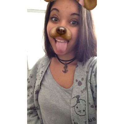 Profile Picture of Barbara Loopes ! 🌺 (@babiiloopes) on Tiktok