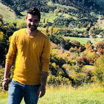 Profile Picture of Aman Takhar (@deeptak7) on Twitter