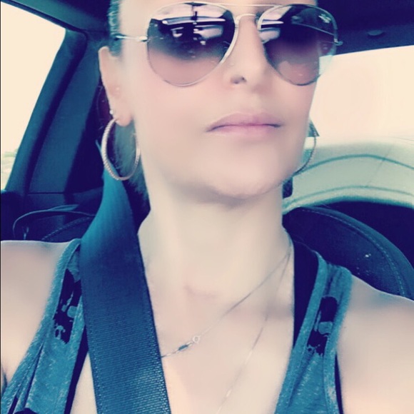 Profile Picture of Michelle Bitner (@michelle6958) on Poshmark