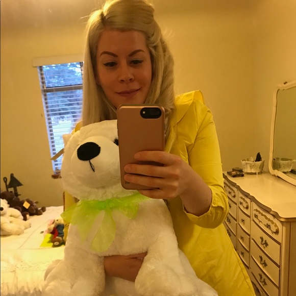 Profile Picture of Kristine Ramondino (@13kmr13) on Poshmark