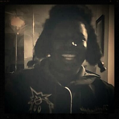 Profile Picture of Chanda Pikiti (@TeddyGraham28) on Twitter