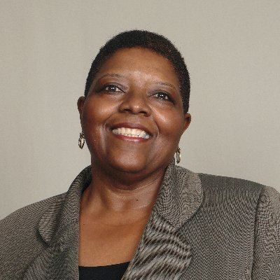 Profile Picture of D.H. Jones (@DebraHodgeJones) on Twitter