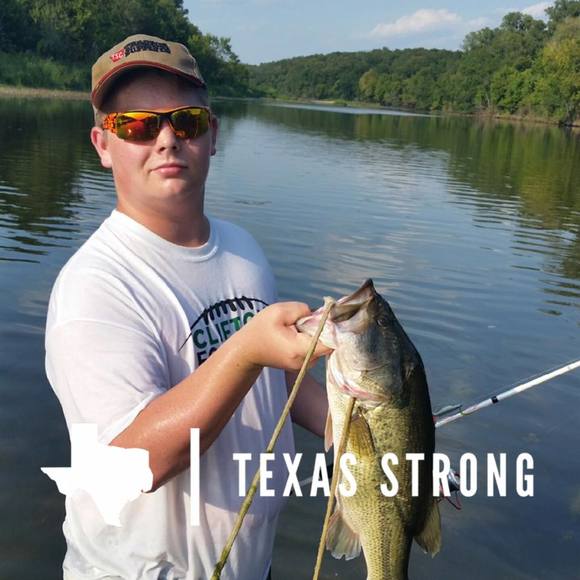 Profile Picture of Brandon Alexander (@brandonalexa132) on Poshmark