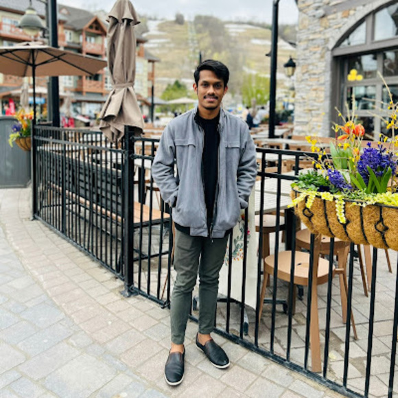 Profile Picture of M a h nafi Chowdhury (@nafi_chowdhury) on Poshmark