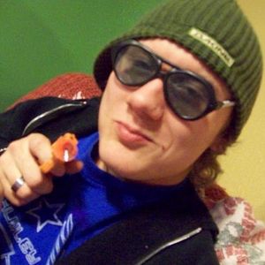 Profile Picture of Devon May (@uwishiwasurs) on Myspace