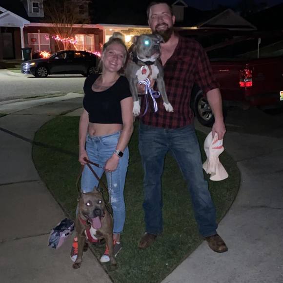 Profile Picture of Summer Oborne (@lovebug2711) on Poshmark