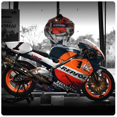 Profile Picture of Donovan Jay Van Den Berg (@donovan_den) on Twitter