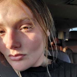 Profile Picture of Hayley Anne Colarusso (@AnneColarusso) on Twitter