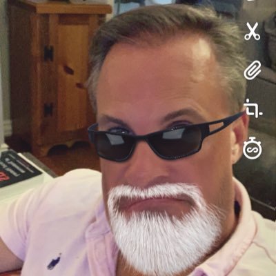 Profile Picture of Chris Healey (@chrishealey12) on Twitter