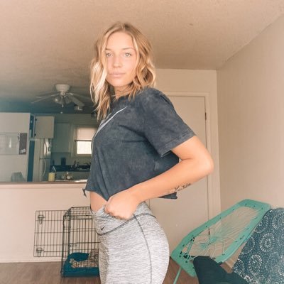 Profile Picture of Jo (@ScottJosee) on Twitter