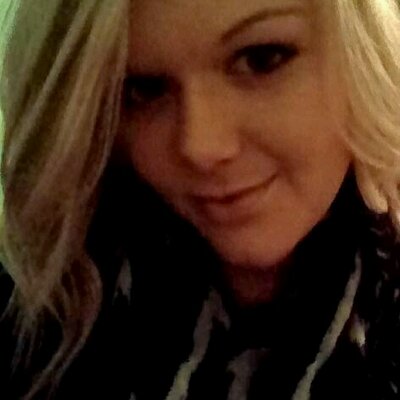Profile Picture of Amanda Hildebrand (@AmandaMarie_92) on Twitter