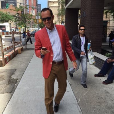 Profile Picture of Luis Moreno (@selln_MEDDEVICE) on Twitter