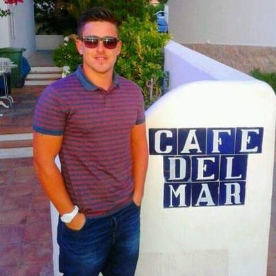 Profile Picture of Luke Thomas (@ILukeThomas) on Twitter