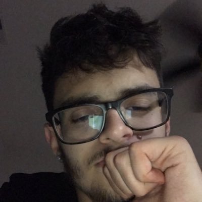 Profile Picture of Sean Bradfield (@seannnbb) on Twitter