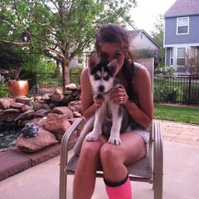Profile Picture of Alexa Fryer (@alexanell) on Pinterest