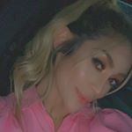 L A U R A  ♡ - Instagram Profile Picture of L A U R A  ♡ (@laura_tobon_17) on Instagram