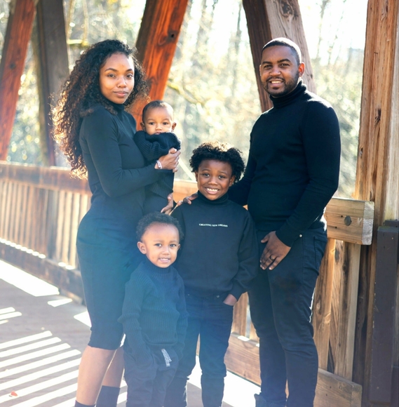 Profile Picture of Ariel Schulterbrandt (@ariel_88) on Poshmark