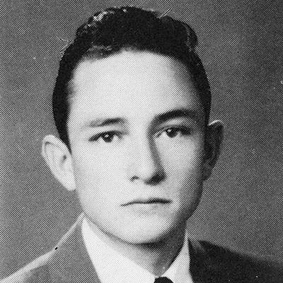 Profile Picture of Camille Mouton (@kamzo_m) on Twitter