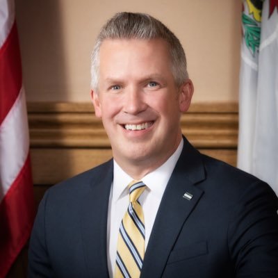 Profile Picture of Mayor Glenn Elliott (@MayorWheeling) on Twitter