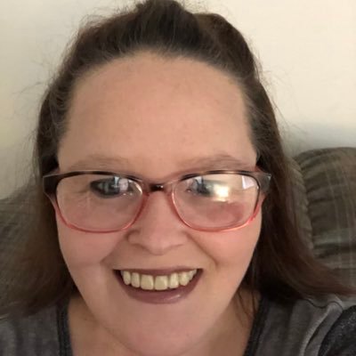 Profile Picture of Sara Vogt (@rose081900) on Twitter