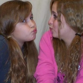 Profile Picture of Alison Robb (@babiebear007) on Myspace