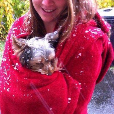 Profile Picture of Amanda Irving (@AmandaLeigh_22) on Twitter