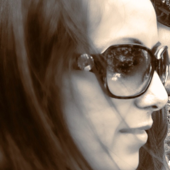 Profile Picture of Chrissy Hansen (@chansen1217) on Poshmark