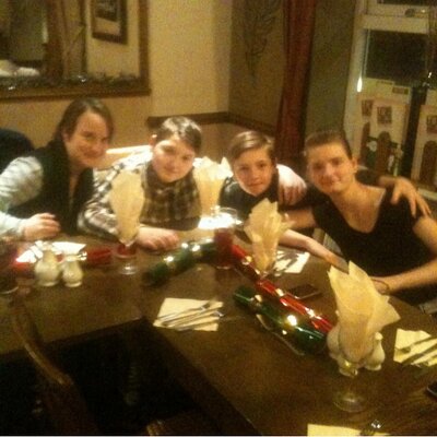 Profile Picture of Ben (@jolene11cooper) on Twitter