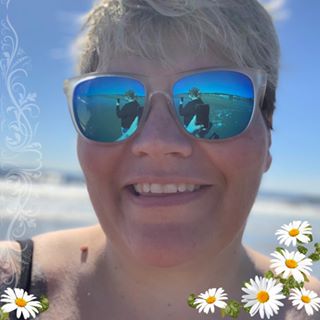 Profile Picture of Robyn Stowell Varga (@robyn.varga1) on Facebook