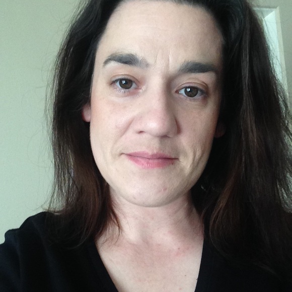 Profile Picture of Mary Kalin (@maryk71) on Poshmark