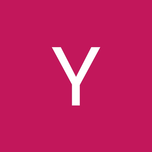 Profile Picture of Yuri Jimenez (@laydeemouse) on Poshmark