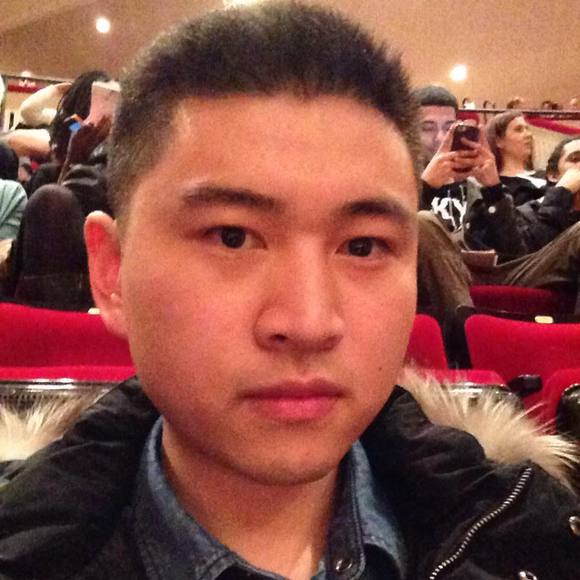 Profile Picture of Tiantian Xia (@xttsmr) on Poshmark