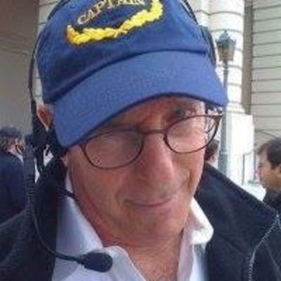 Peter Smokler - Poshmark Profile Picture of Peter Smokler (@dponblades) on Poshmark