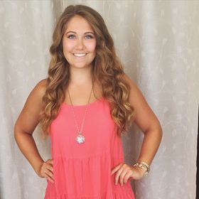 Profile Picture of Alyssa Wright (@alyssawrighttt) on Pinterest