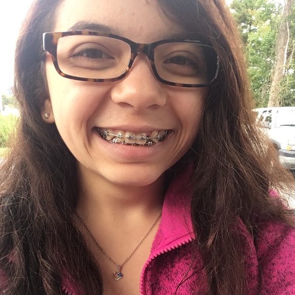 Profile Picture of Kaylee Morrissey (@morrisseykay) on Poshmark