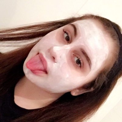 Profile Picture of Ayesha Thompson (@AyeshaThompson7) on Twitter
