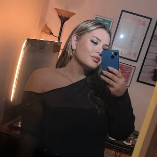 Profile Picture of Sarah Gibbons (@_sarahgibbons) on Instagram