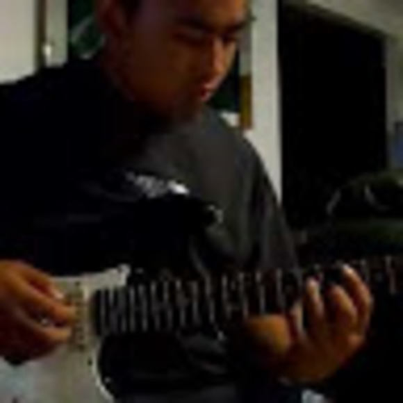 Profile Picture of Richard Oliver (@richespartna22) on Poshmark