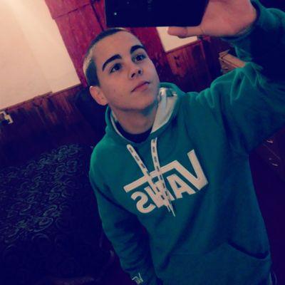 Profile Picture of Damián Arnold (@Dami2210) on Twitter