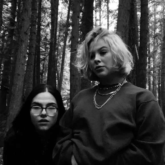 Charly Reynolds - Poshmark Profile Picture of Charly Reynolds (@charly_reynolds) on Poshmark