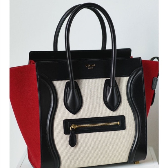 Profile Picture of Lily Lee (@fashioner2015) on Poshmark