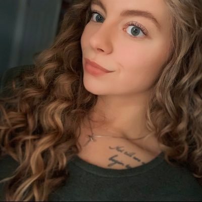 Profile Picture of Hannah Roach (@hroach20) on Twitter
