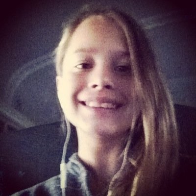 Profile Picture of Ariel Meredith (@lioncat11) on Twitter