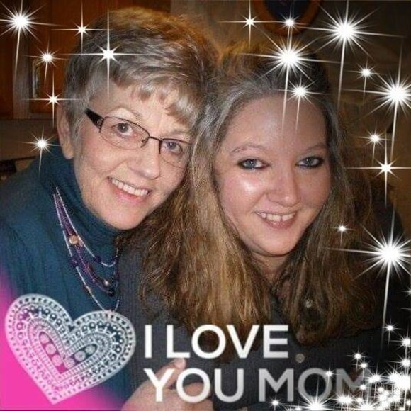 Profile Picture of Sherry Glenn (@mysticmo0d) on Poshmark