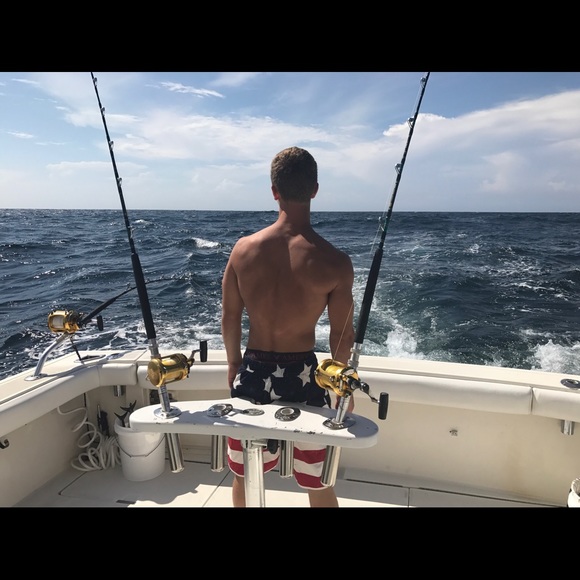 Profile Picture of Anthony Dickenson (@theanthonyd) on Poshmark